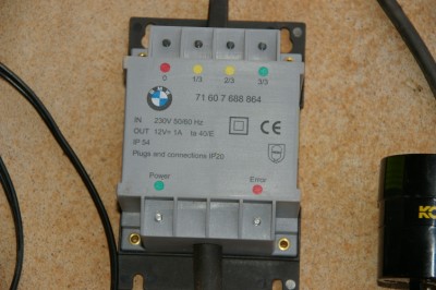 Bmw motorcycle trickle charger for battery