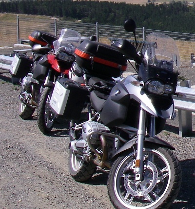 Two BMW R1200GS with Vario Screen and Standard Screen